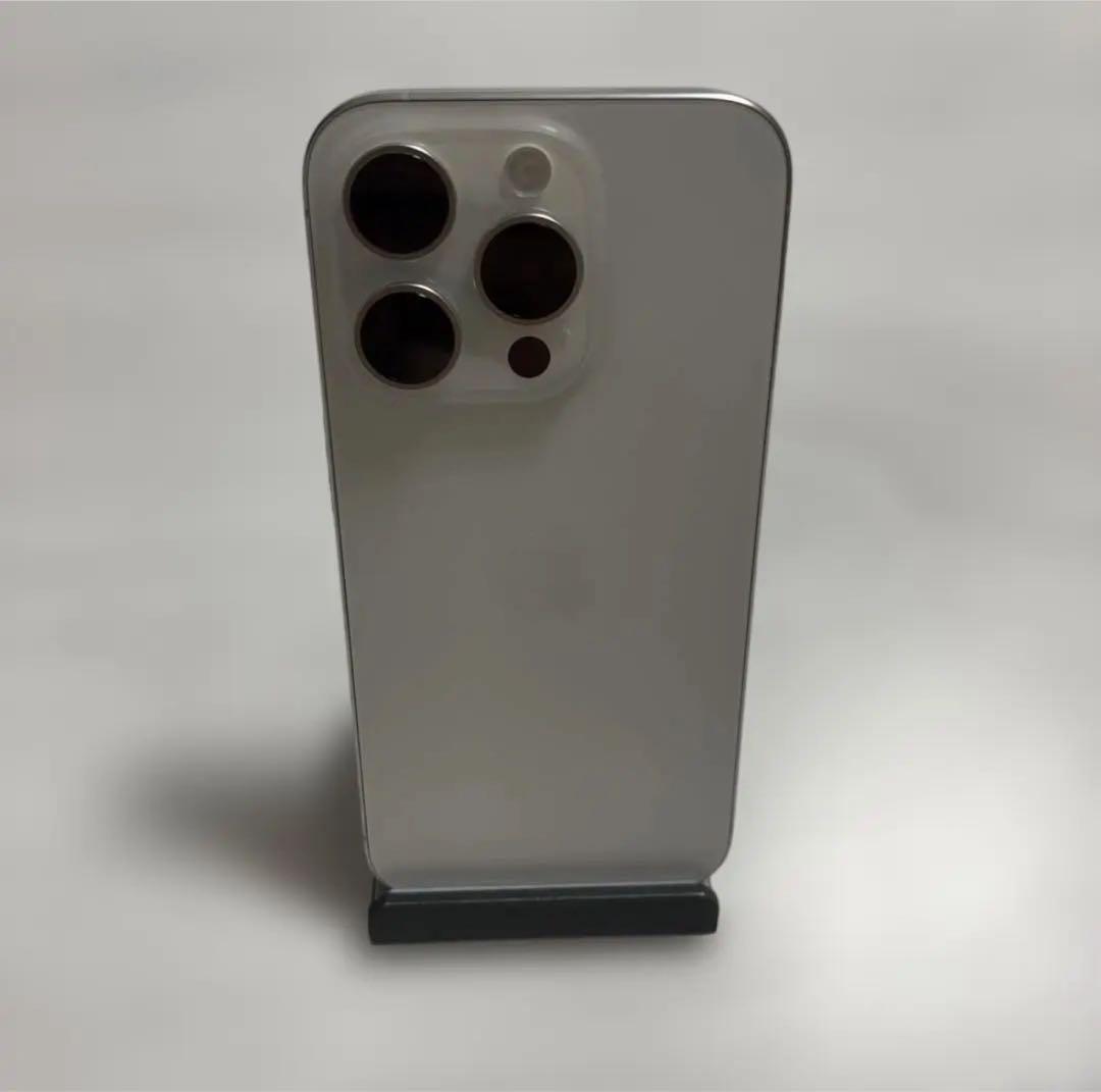 iPhone 15 Pro 128GB SIMフリー ケース付き