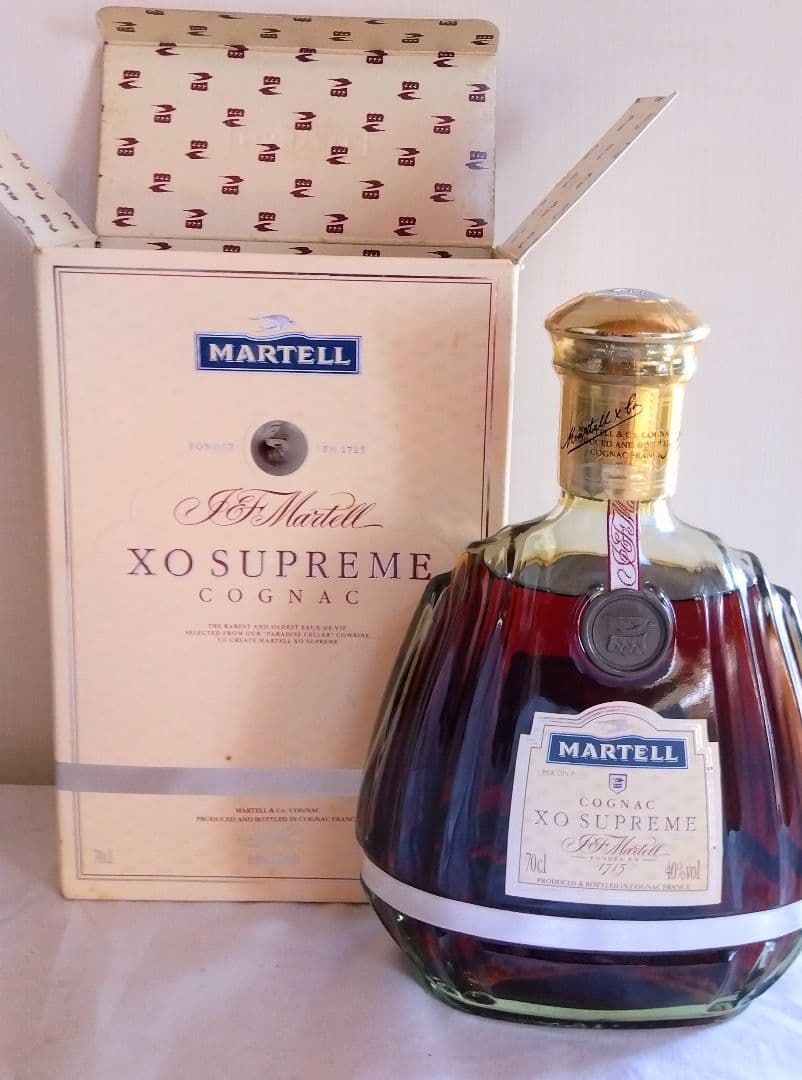 ▲未開栓 古酒 マーテル コニャック XO スプリーム 箱付き 700ml