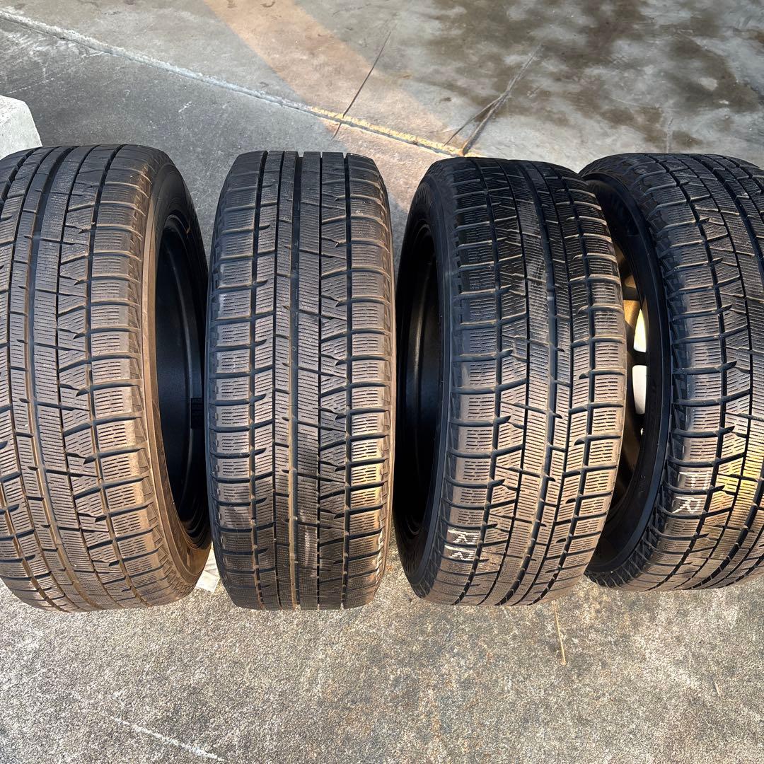 本田ヴェゼルスタッドレス Yokohama タイヤ・ホイールセット四本
