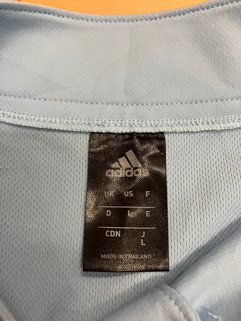 読売ジャイアンツ　読売巨人軍　ブルー　水色　ユニフォーム　背番号無し　無地　L