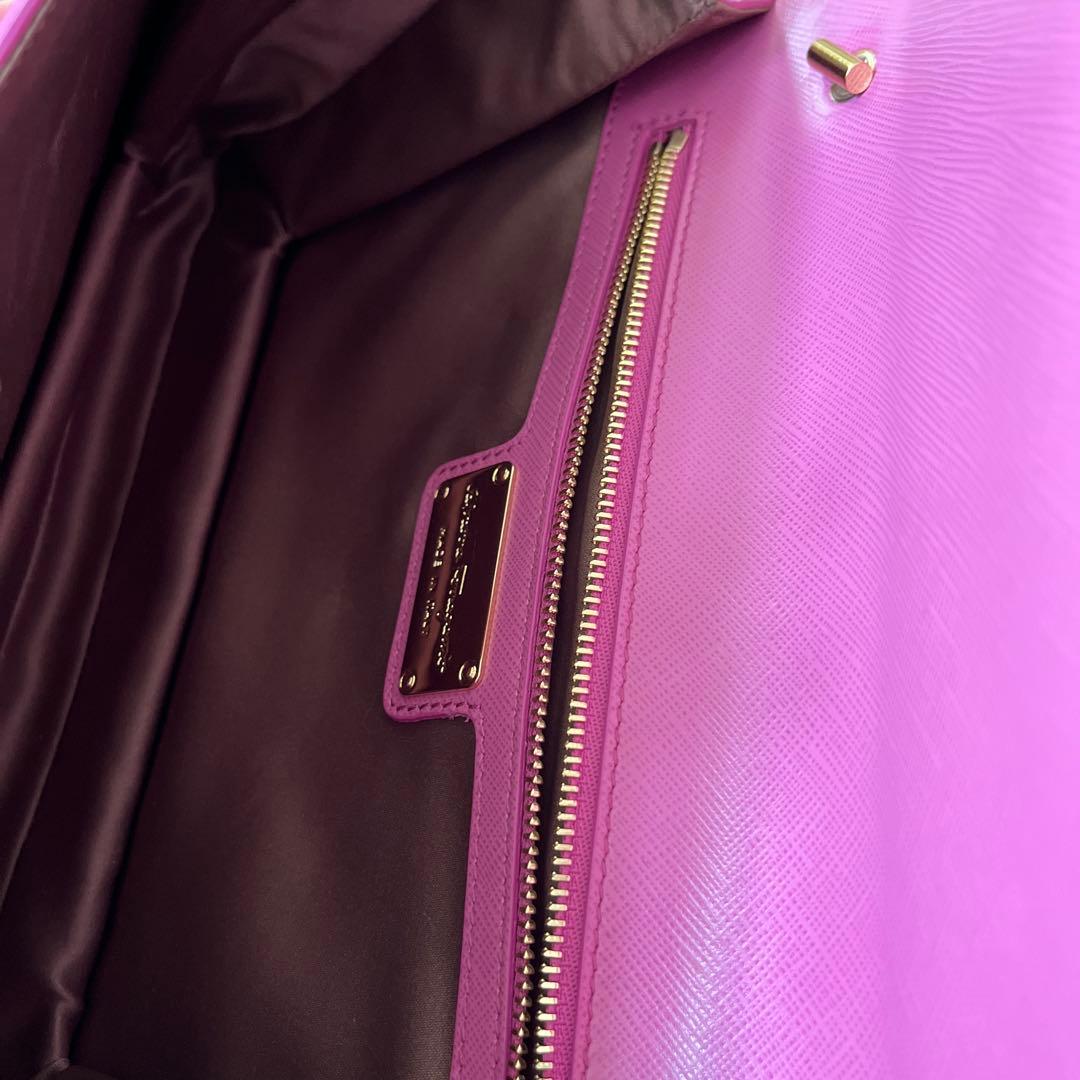 ⭐︎ Ferragamo ⭐︎ リボン付きクラッチバッグ