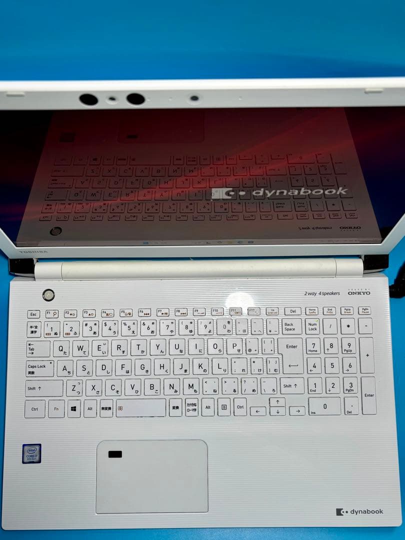 東芝 dynabook AZ65/GW i7 8550U SSD 2TB