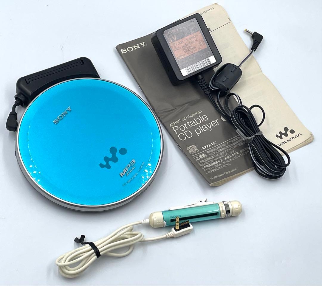 外観美品　SONY D-NE730 WALKMAN ポータブルCDプレーヤー