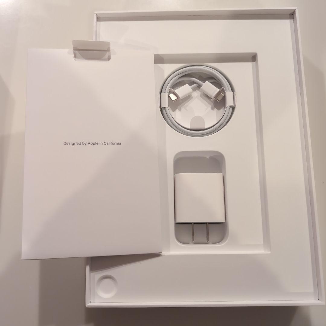 美品　箱付　Apple iPad Pro 11インチ第一世代 スペースグレー