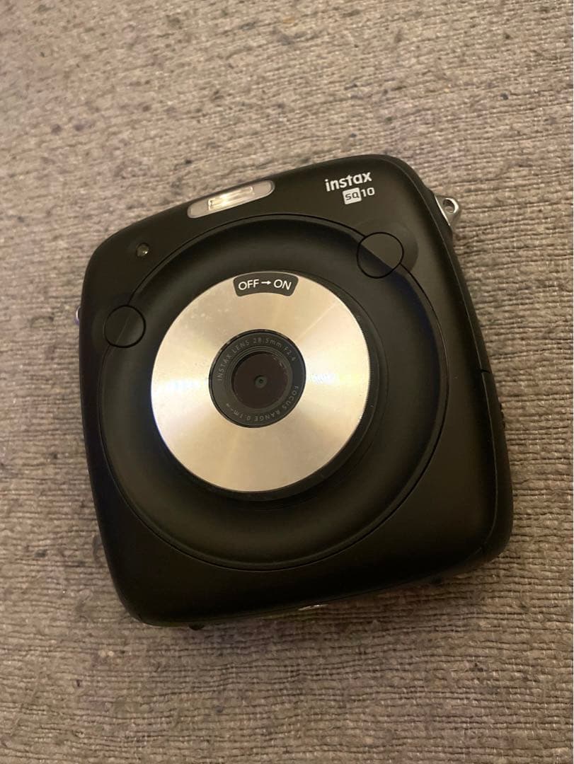 フィルムカメラ FUJIFILM instax SQUARE SQ10