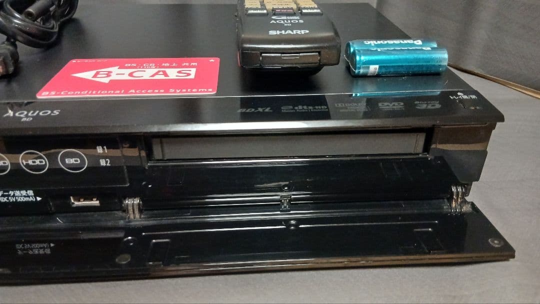 500GB シャープ AQUOS BDレコーダー☆BD-W570☆リモコン付 4