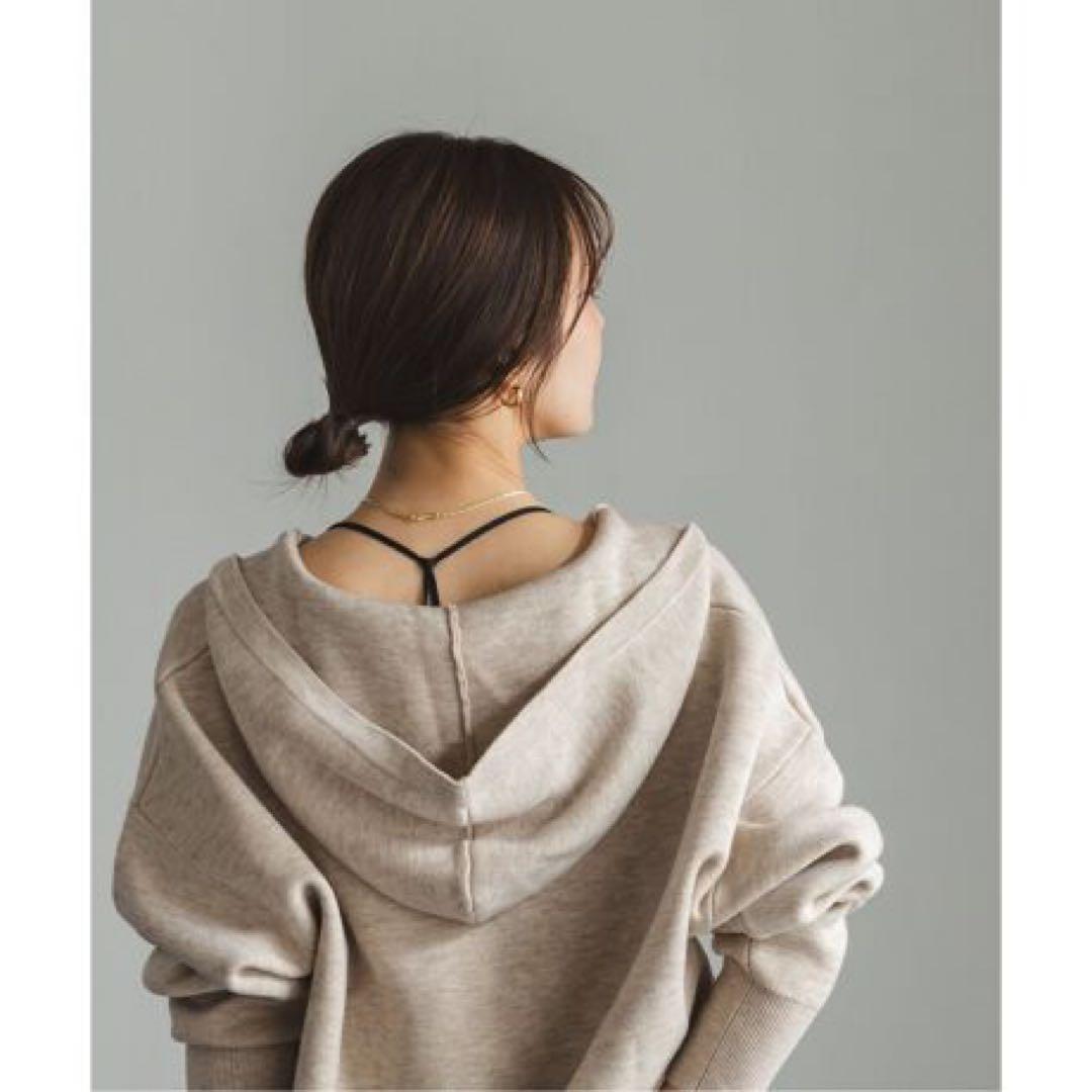 【美品】　ノーブル　接結タック編みフードプルオーバー　ナチュラル