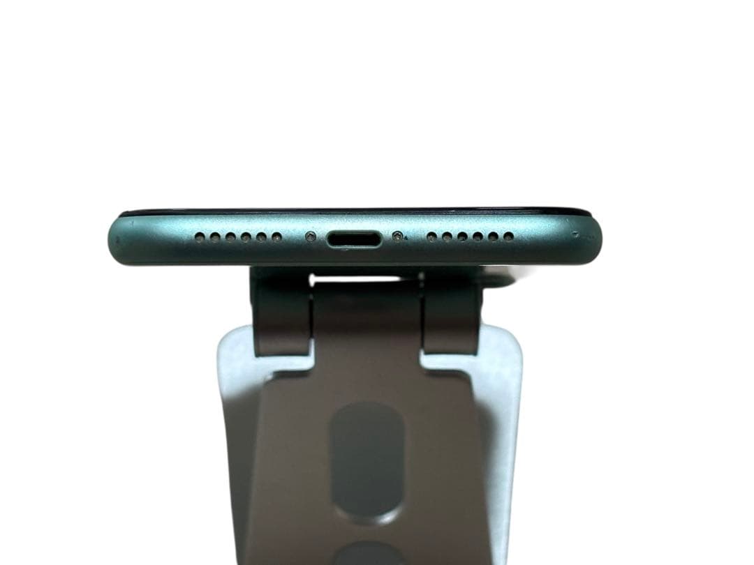 iPhone 11 128GB SIMフリー バッテリー最大容量100%