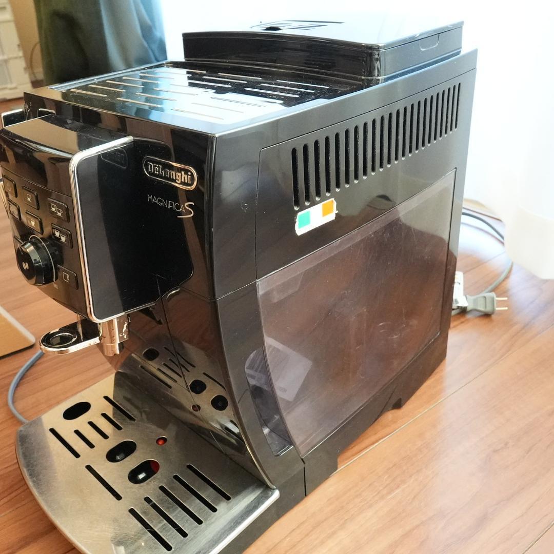 k*i様 【訳あり】De'Longhi Magnifica S デロンギエスプレ