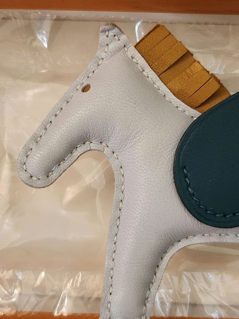 エルメスHERMESロデオペガサスPMアニョーミロブループリュム【美品】