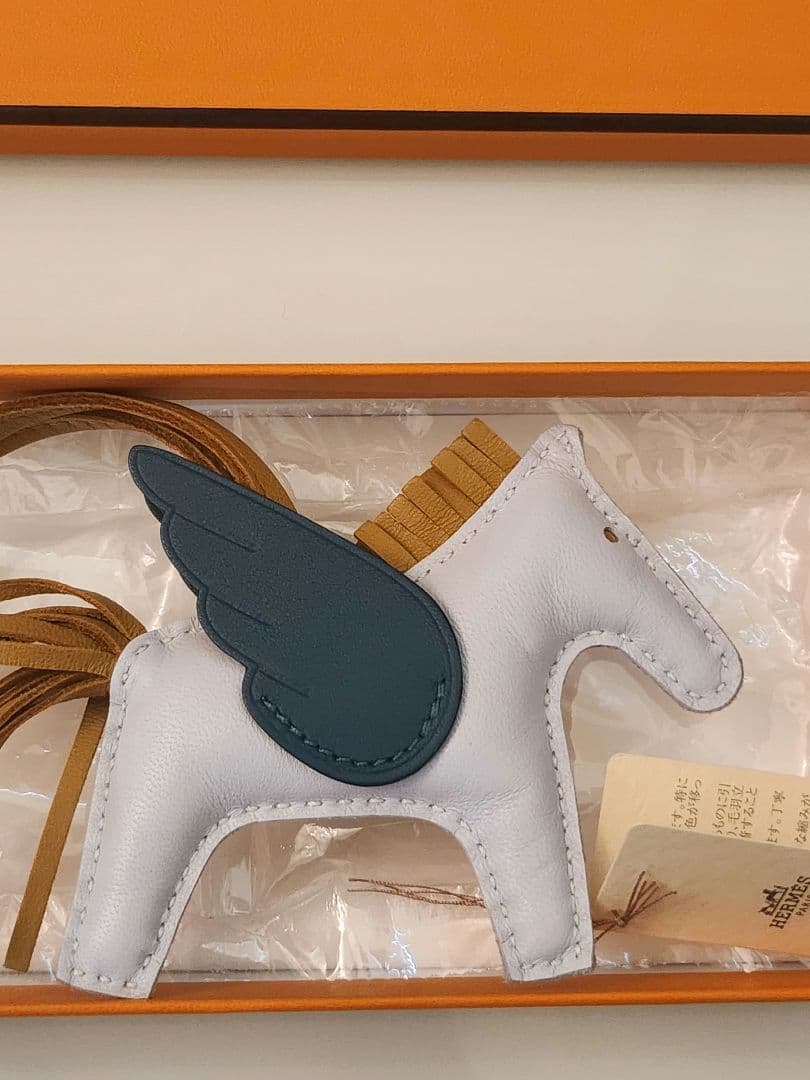 エルメスHERMESロデオペガサスPMアニョーミロブループリュム【美品】