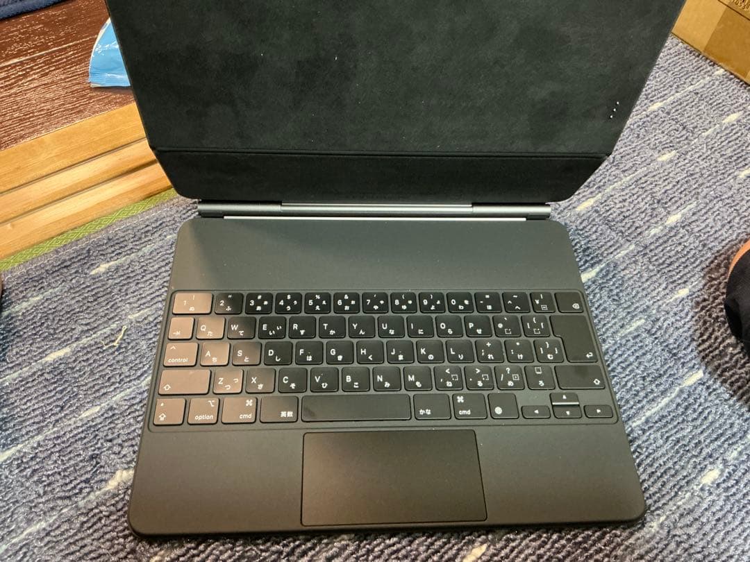ロビン　Apple Magic Keyboard 12.9インチ用
