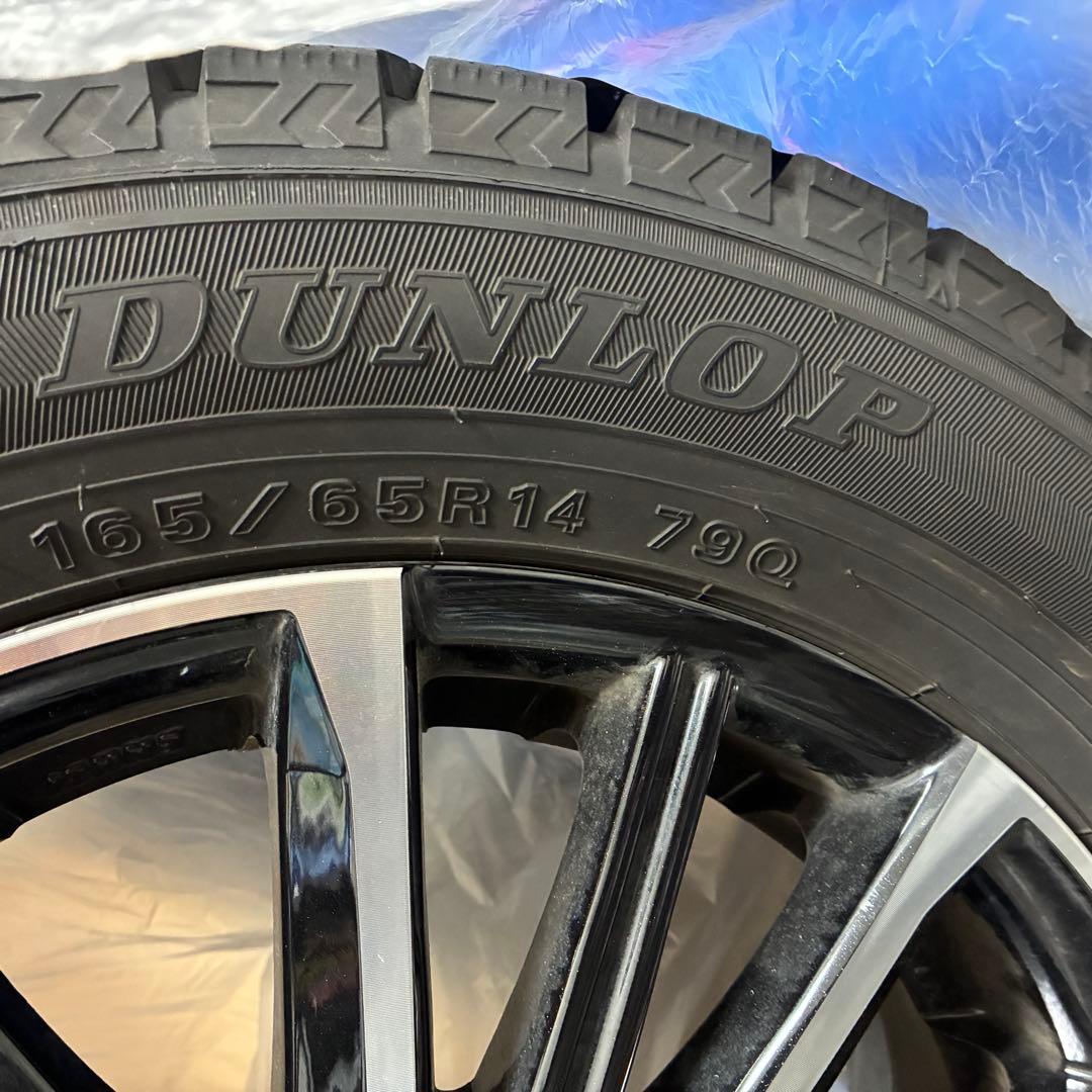 スタッドレスタイヤ DUNLOP WINTERMAXX WM02 4本