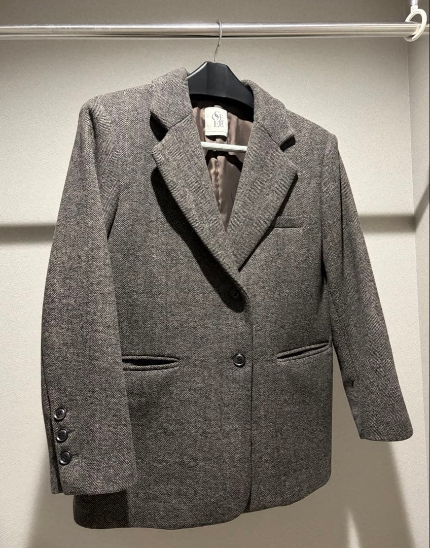 【COELIE】オーバーショルダーテーラードジャケット