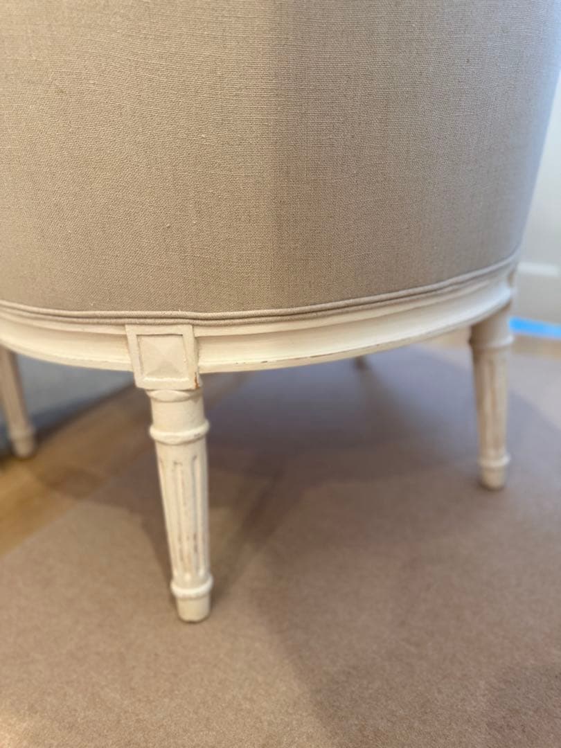 サラグレースデビューシリーズフレンチスタイルホワイトリネン 1人掛けソファ