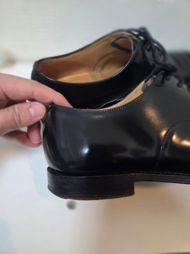 チャーチコンサル　ポリッシュドバインダーカーフ