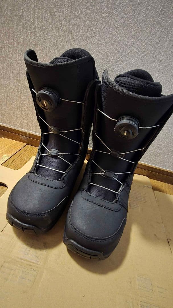 Two b one スノーボードブーツ 25cm