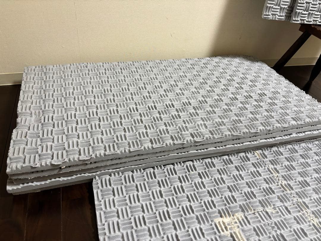 お買得！SONEX吸音材、希少な廃盤SPF1GYライトグレー 8枚セット美品