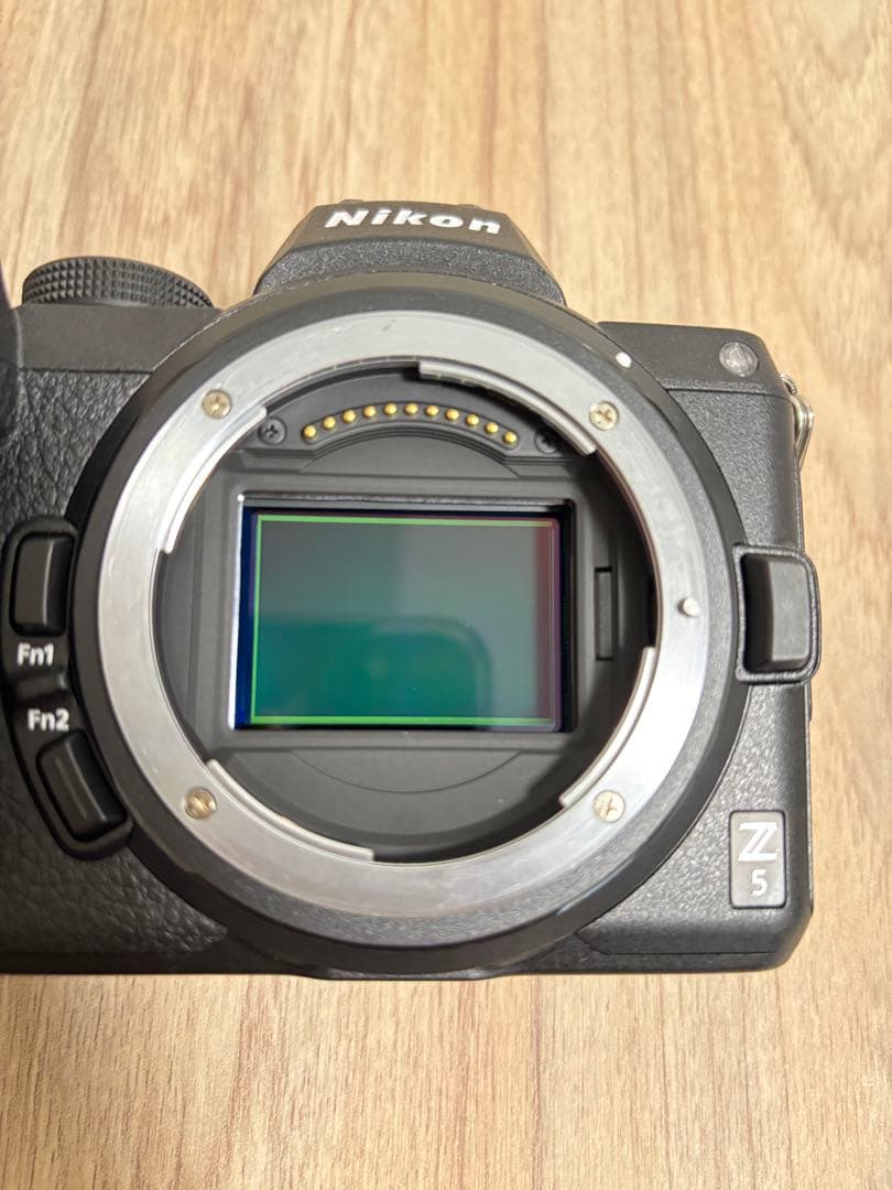 【超美品】Nikon Z5 ボディ ミラーレス一眼フルサイズ