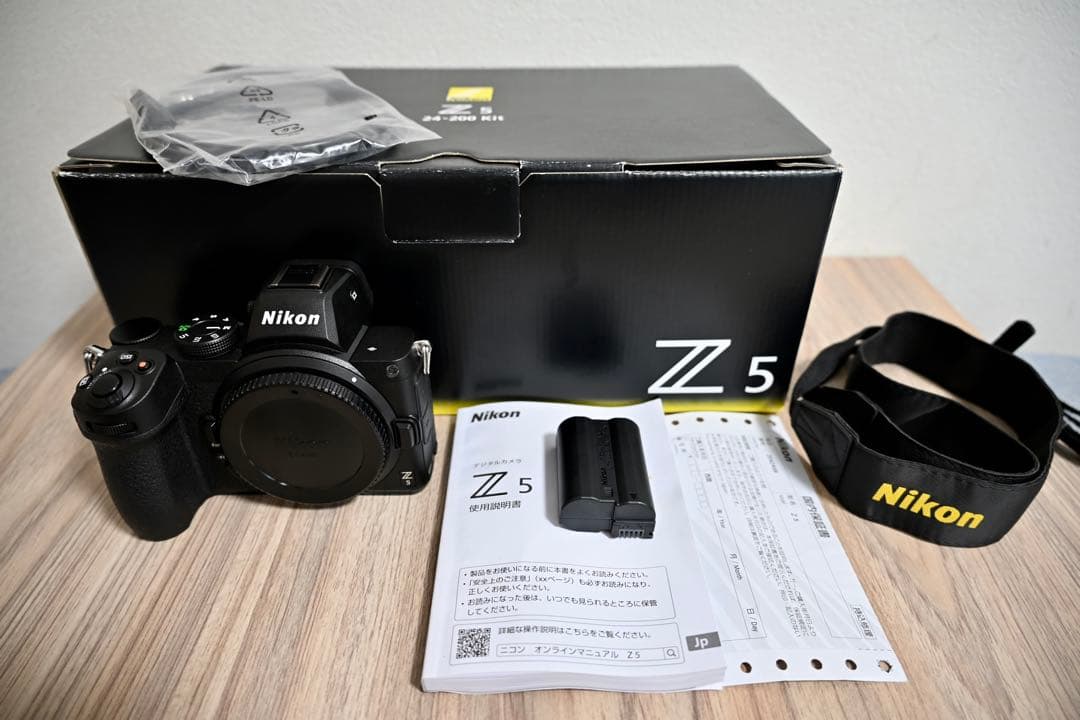 【超美品】Nikon Z5 ボディ ミラーレス一眼フルサイズ