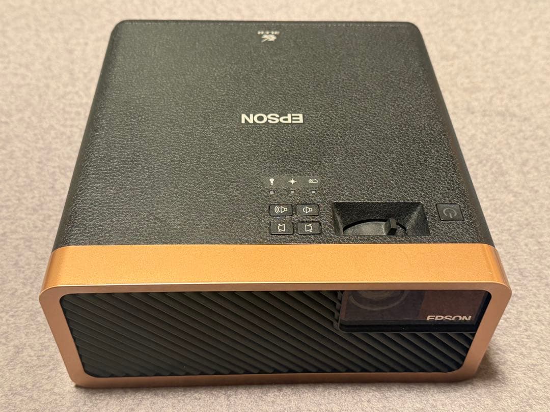 EPSON EF-100B プロジェクターセット