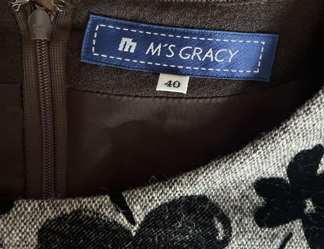 最終価格❤未使用級❤エムズグレイシー✿ブラウン✿ 花柄✿長袖✿ワンピース✿40Ｌ