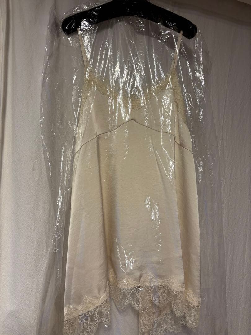 【新品未使用】LOUNGEDRESS レースキャミ アイボリー