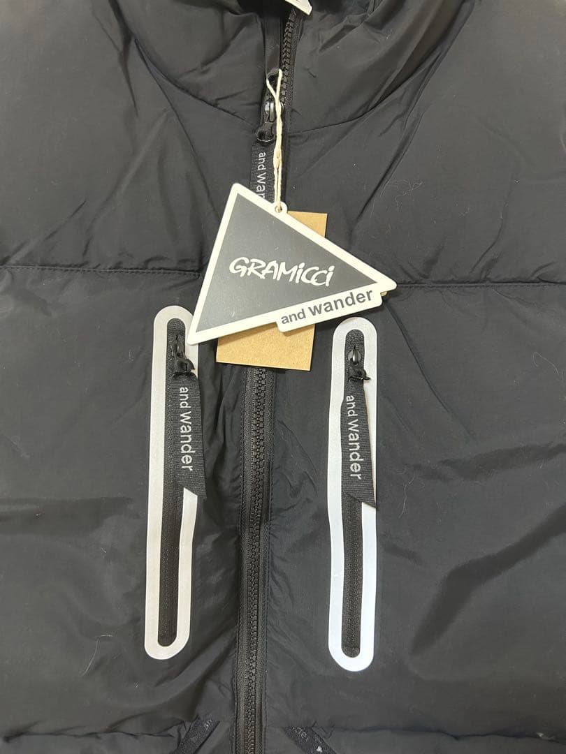 ジャケット・アウター GRAMICCI x and wander down vest