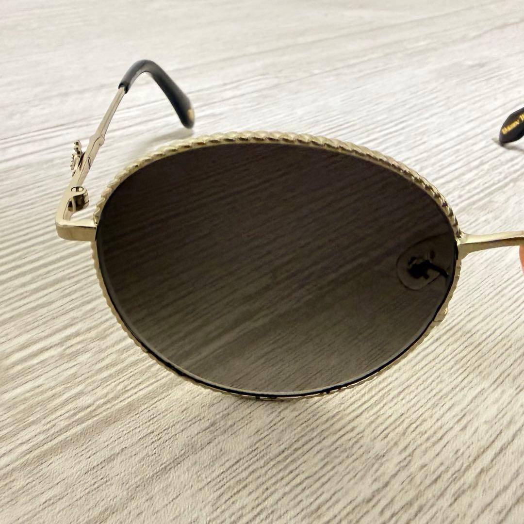 【美品・ケース付】ヴィヴィアンウエストウッド　サングラス