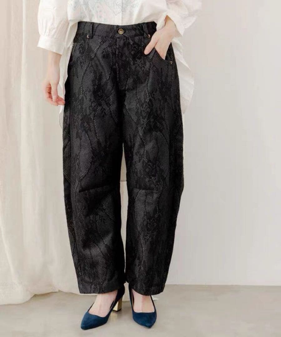 ScoLar（スカラー） 花柄レースデニムパンツ （ブラック）