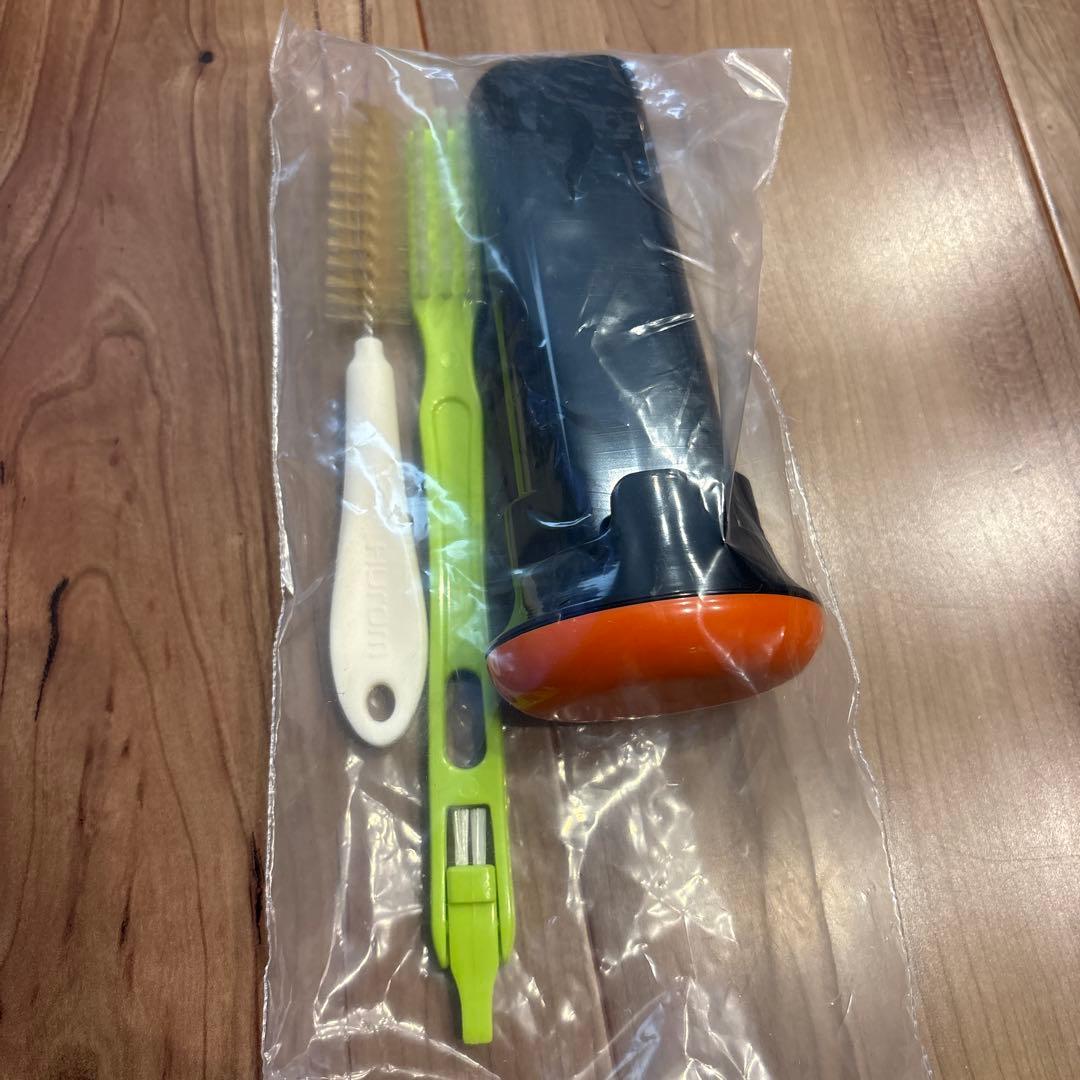 HUROM H2H-RBA11 ジューサー　新品　フェラーリレッド