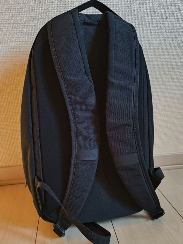 アルパカ メトロバックパック 12L ブラック Alpaca