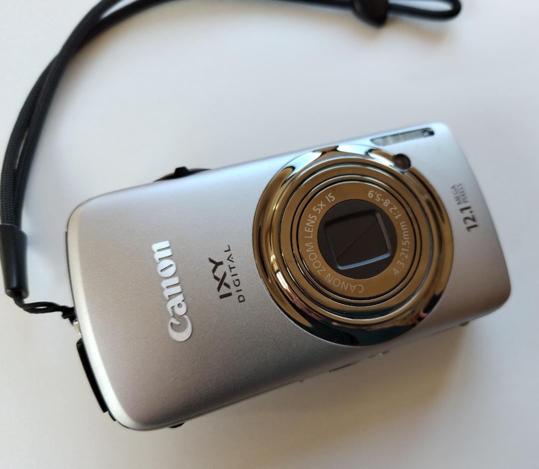 Canon IXY DIGITAL 930 IS　難あり　動作確認済み