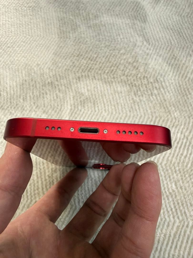 Apple iPhone 13 レッド