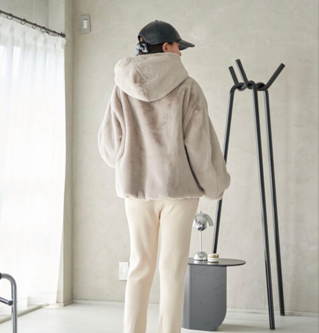 TATRAS タトラス YUMOLA ユモラ ファーブルゾン　サイズ02