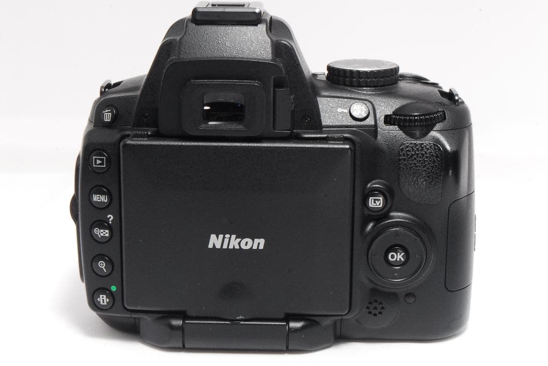 Nikon D5000 55-200mm望遠レンズセット 動作確認済