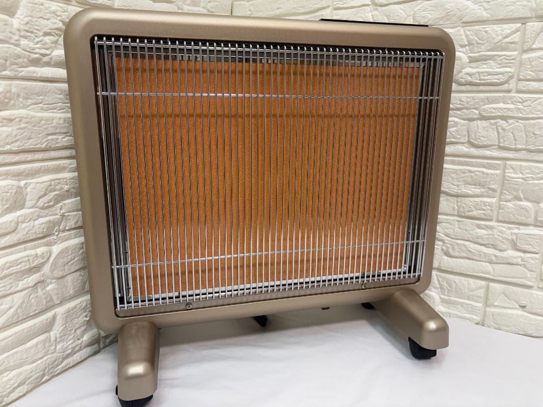 ☆*る様 サンルミエ エクセラ７ N700L-GR 遠赤外線暖房器