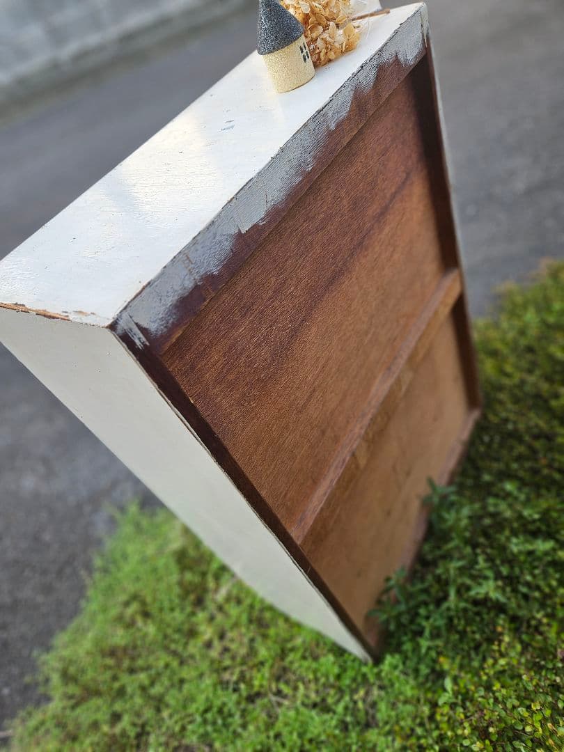 むーちゃん　キャビネット　飾り棚　収納　シャビー　ブロカント