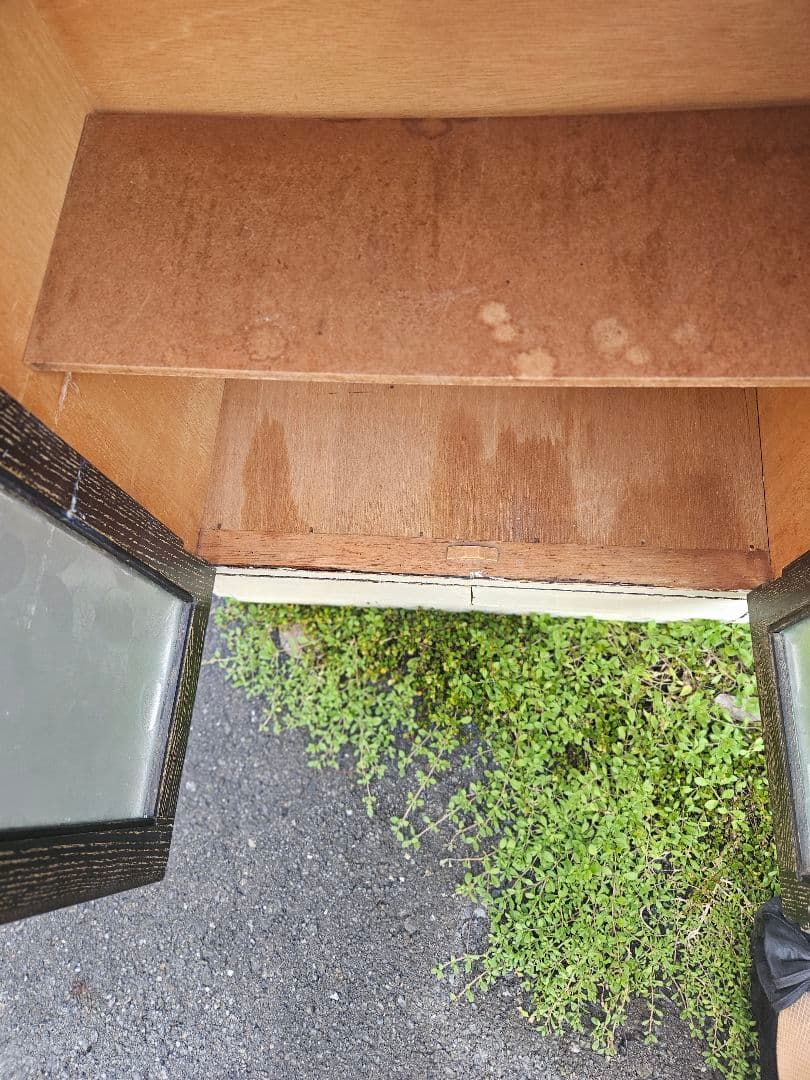 むーちゃん　キャビネット　飾り棚　収納　シャビー　ブロカント