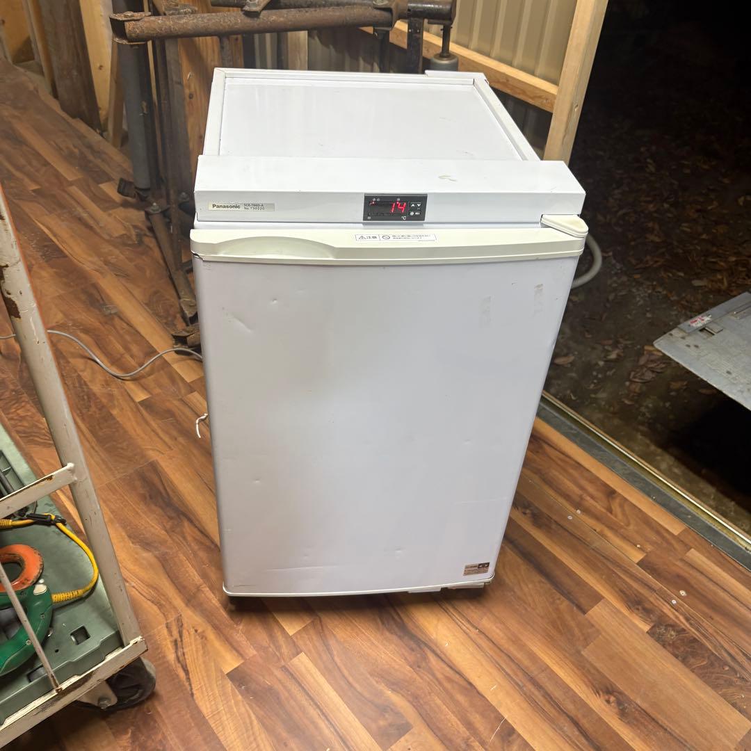 設置込　Panasonic 小型冷凍ストッカー SCR-T66D-A 2017年