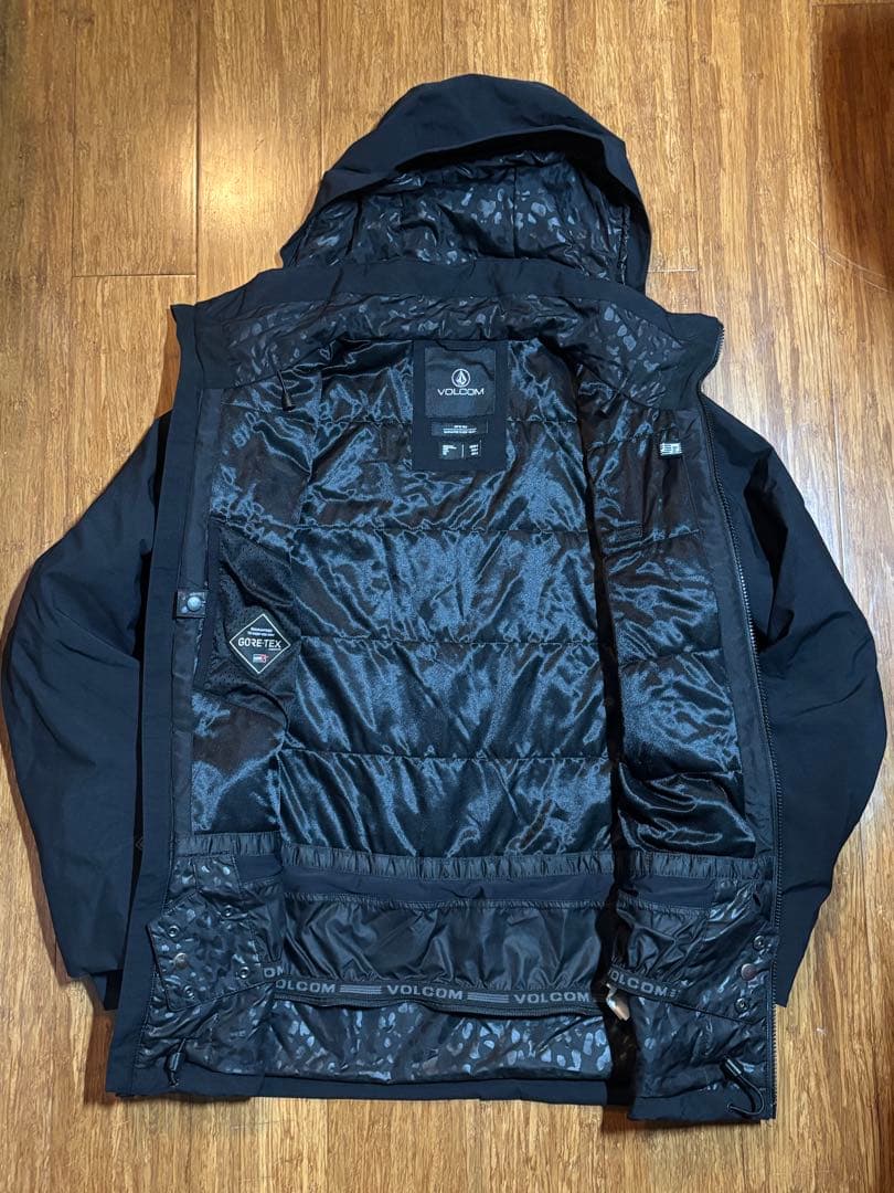 美品　お買い得　VOLCOM GORE-TEX レディース S