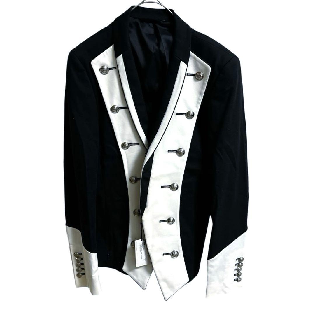 タグ付き ソスタヌート テーラードジャケット モノトーン シルバーボタン