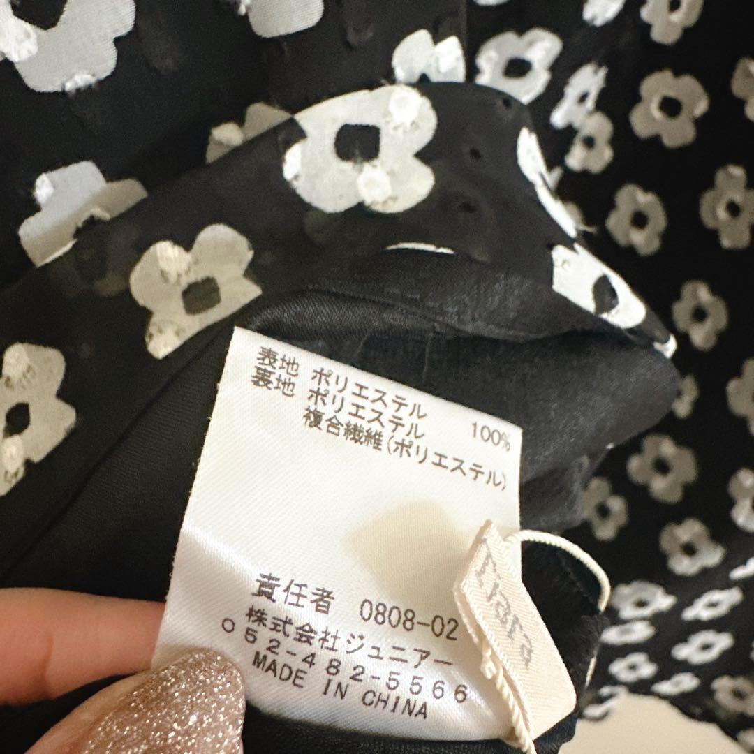 美品 大きいサイズ ローズティアラ 花柄 フレアチュニック