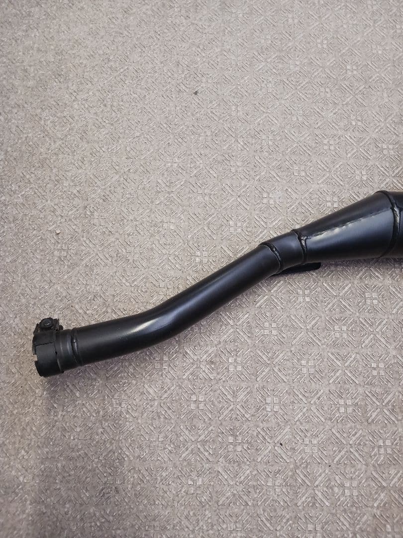 プラナス　スリップオンマフラー