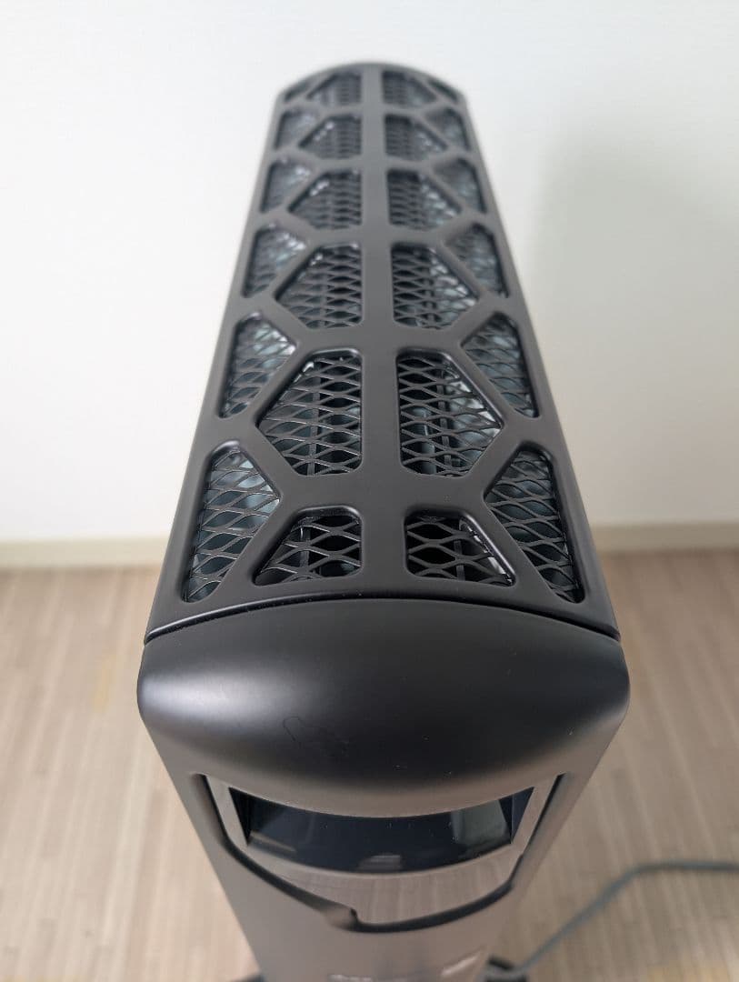 【美品】　デロンギ　マルチダイナミックヒーター　MDHU15-BK リモコン付き