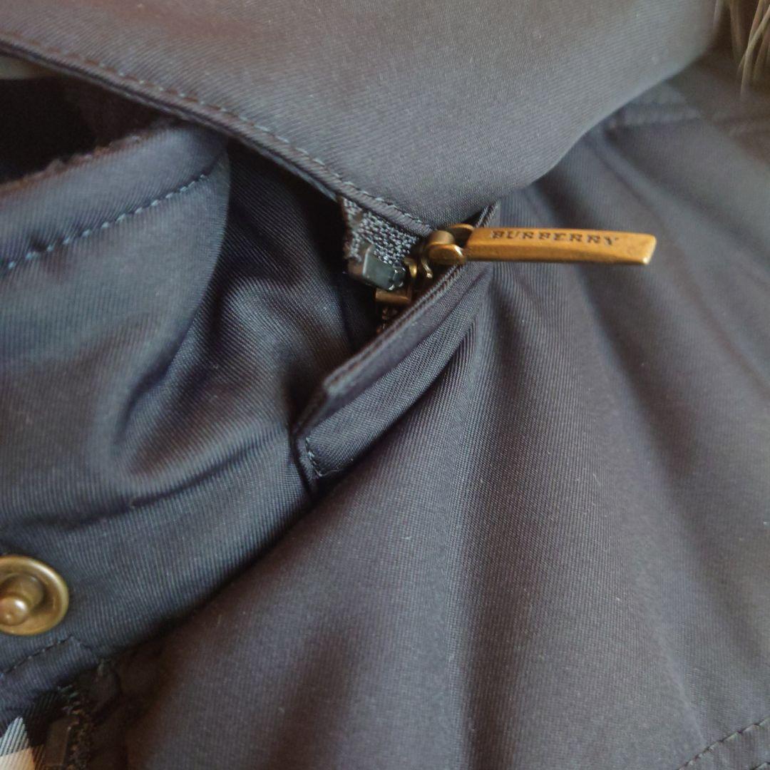 バーバリー【Burberry】ベスト　アウター　子ども　大人もＯＫ