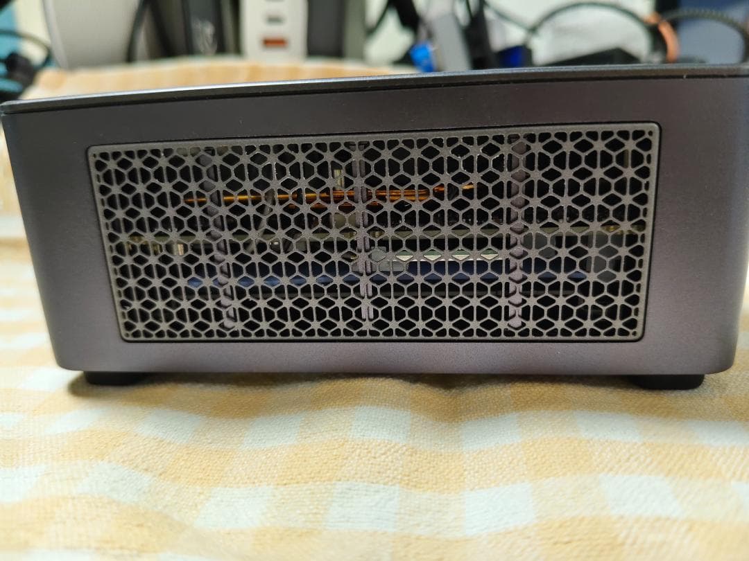 MINIS FORUM UM790Pro ミニPC 1TB 32GB USB4