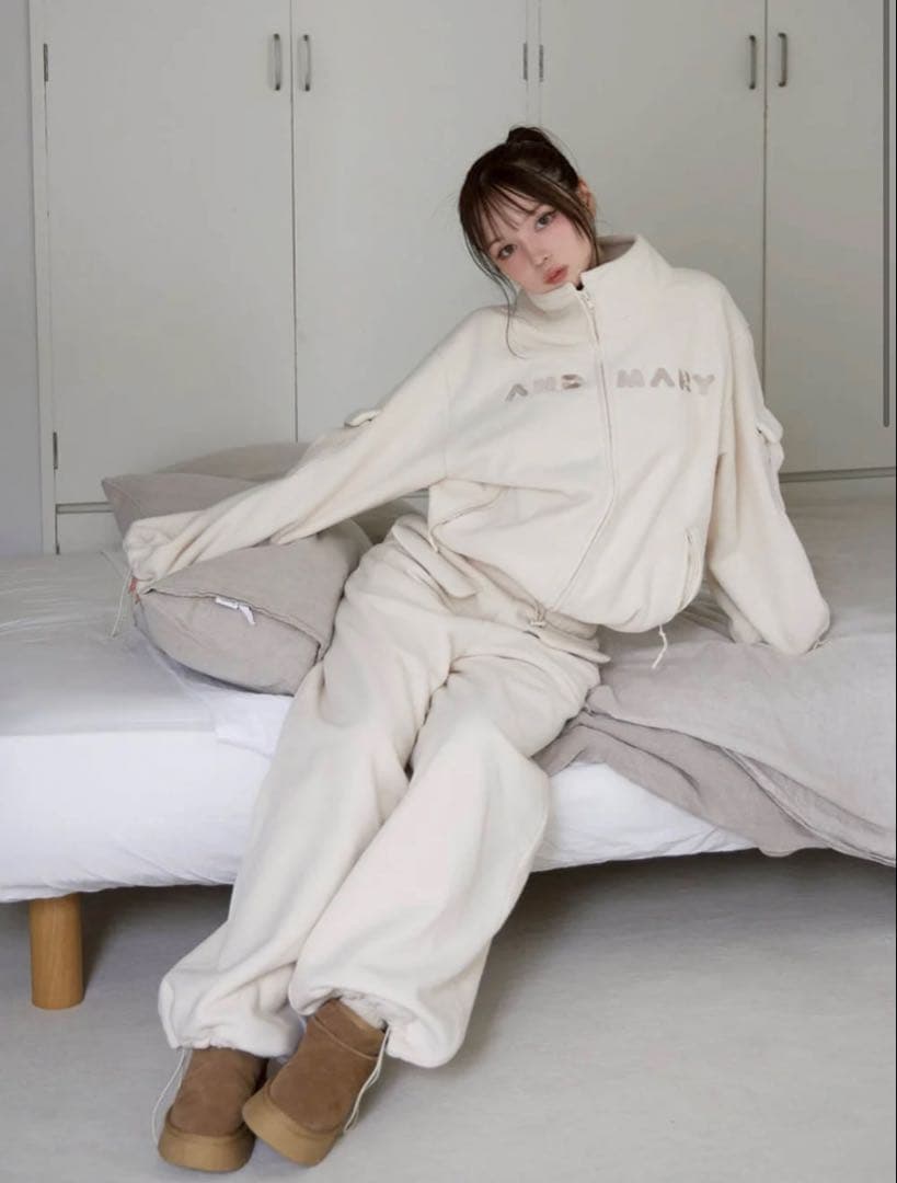 パンツ andmary Mary logo fleece pants