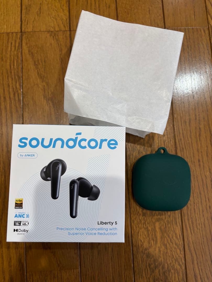 【ほぼ新品 】アンカー　soundcore liberty 5 ケース付