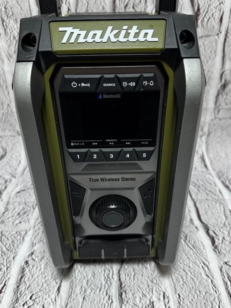 マキタ充電式ラジオ MR005G　オリーブ　ｗ14625-1111-⑤